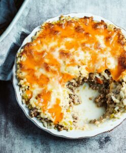 Best Cheesy Ground Beef And Rice Casserole Recipe