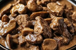 Creamy Crockpot Beef Tips & Mushrooms Recipe