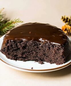 Decadent Midnight Fudge Cake Recipe