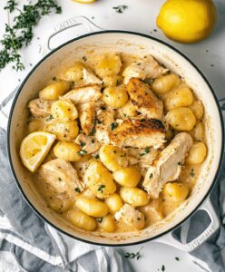 Garlic Chicken Gnocchi Skillet Recipe