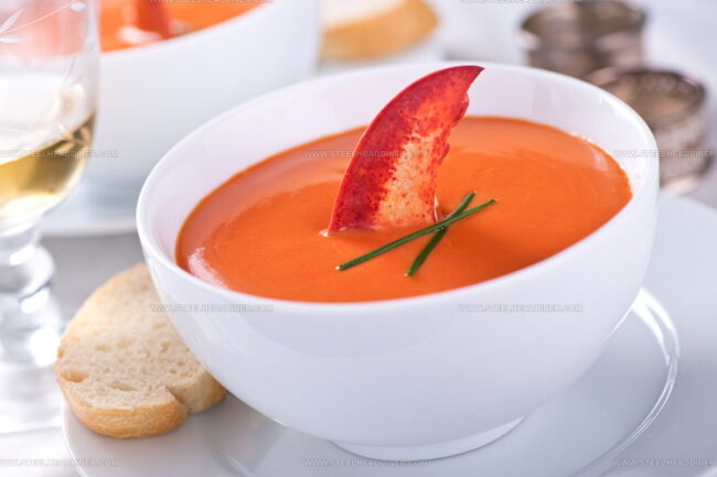 Is Texture or Aroma More Critical in Choosing a Lobster Base Replacement?