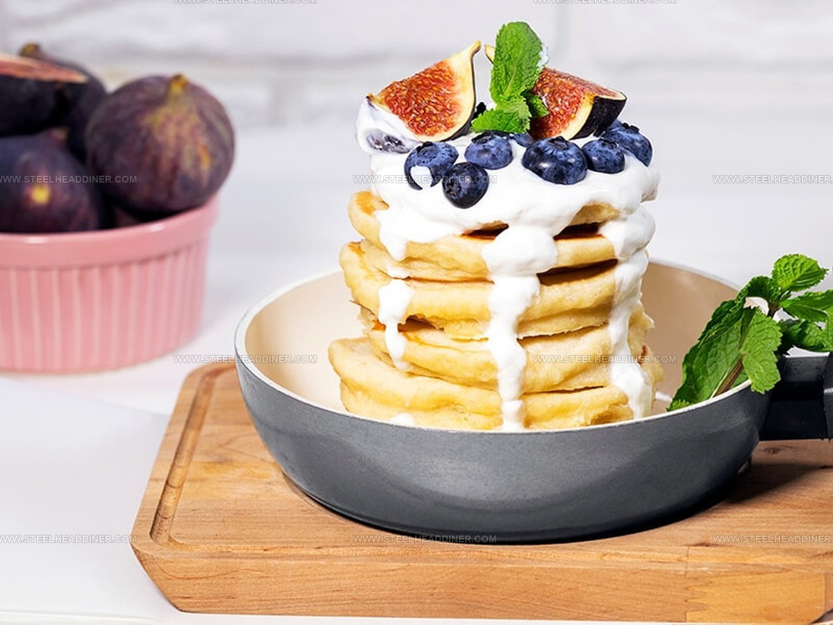 Flapjack or Pancake: Which Breakfast Classic Wins?