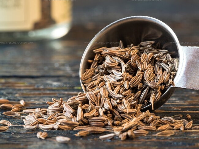 What Flavor Do Caraway Seeds Have?