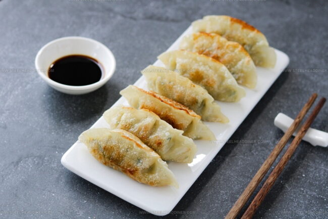 What Are the Best Condiments for Dipping Dumplings, Spring Rolls, or Scallion Pancakes?