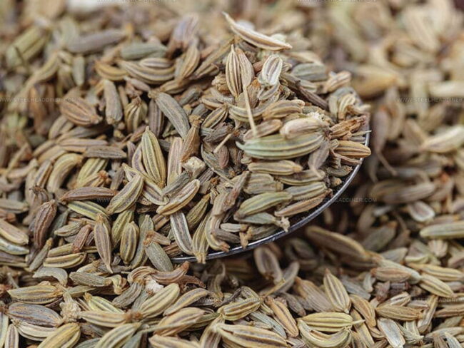 Eating Caraway Seeds Raw: Yes Or No