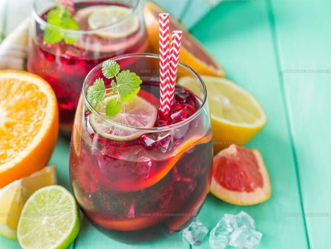 Storage and Serving Tips for Sangria With Swaps